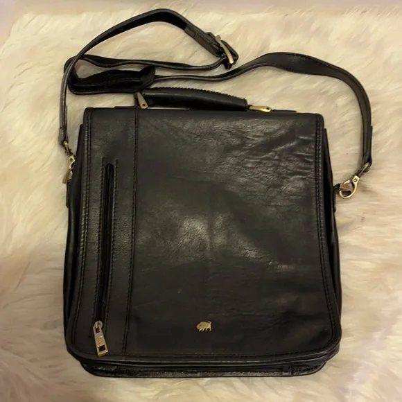 BLACK BUFFALO LEATHER MESSENGER BAG